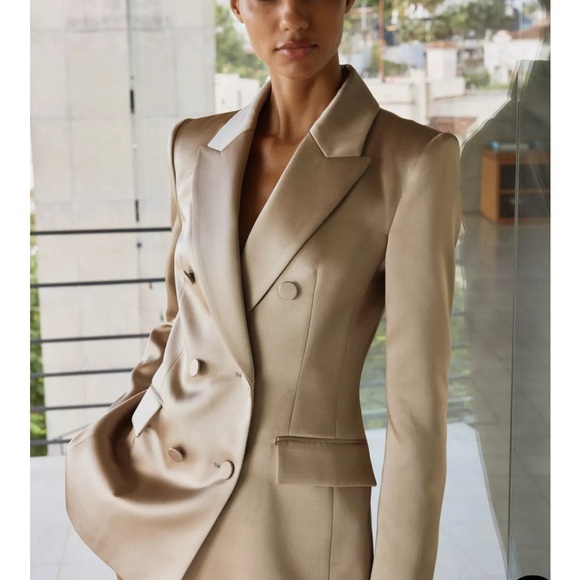 Satin Double-Breasted Blazer and pants. Size XS - Picture 2 of 11